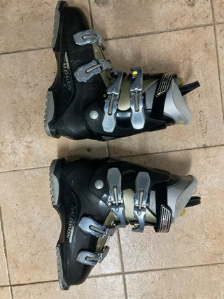 Esquís Dynastar Contact 09 y Botas Salomon