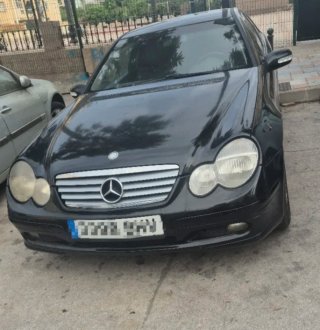 Mercedes-Benz Clase C 2001
