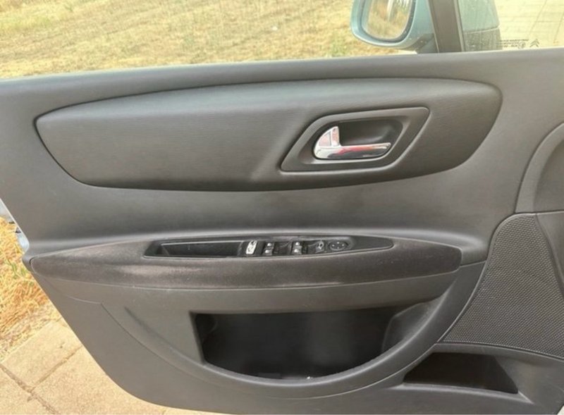 Citroën C4 1.6 HDI CoLLection 2008, foto 10