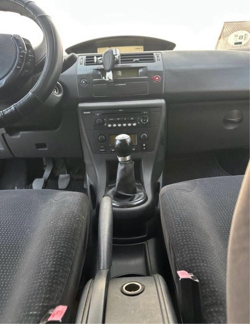 Citroën C4 1.6 HDI CoLLection 2008, foto 8