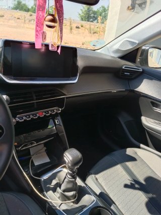 Peugeot 208 2022