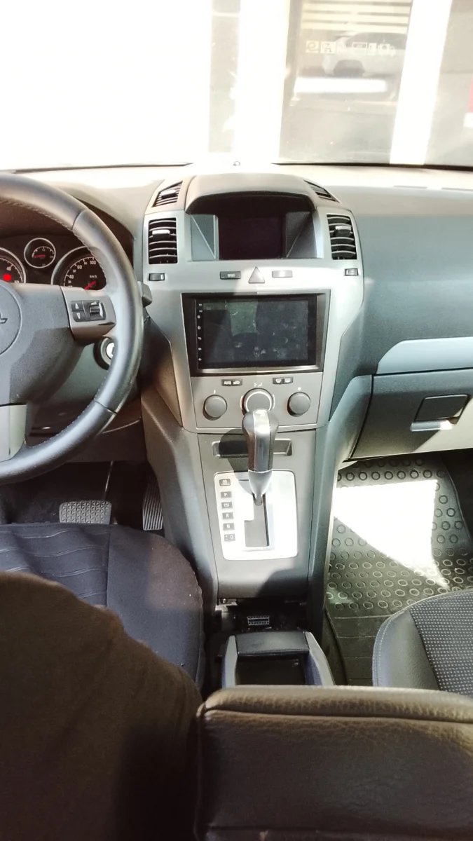 Opel Zafira 1.9 CDTi Cosmo Aut. 2006, foto 5