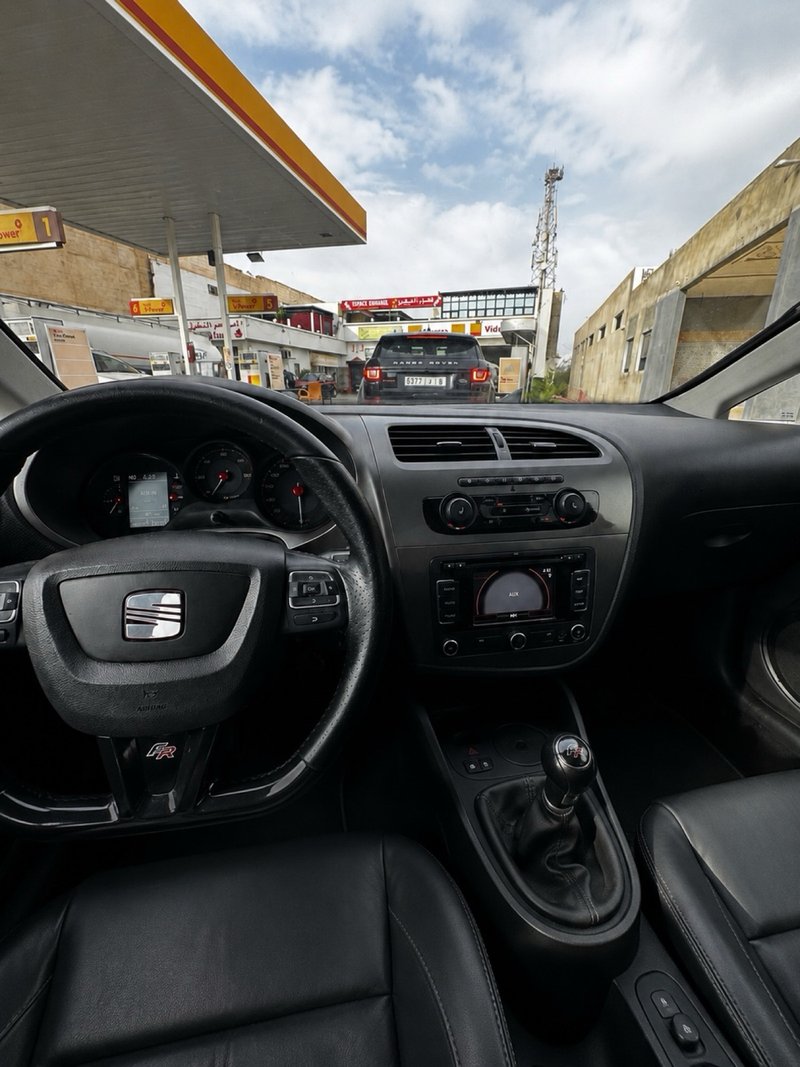 SEAT León 2010, foto 6