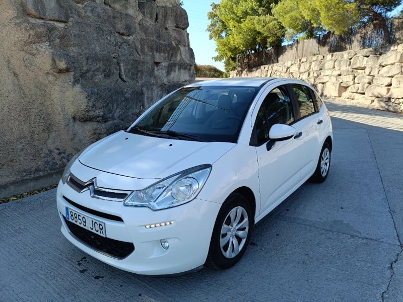 Citroën C3 0.9 PureTech Live Edition 2016, foto 3