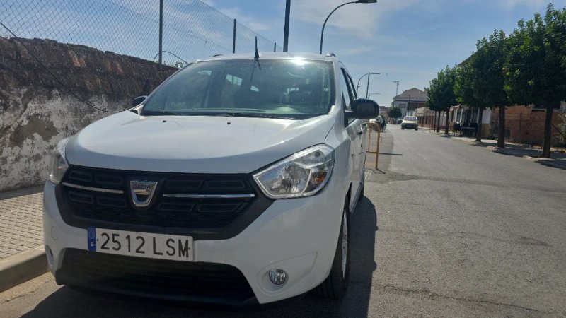 Dacia Lodgy 2022, foto 2