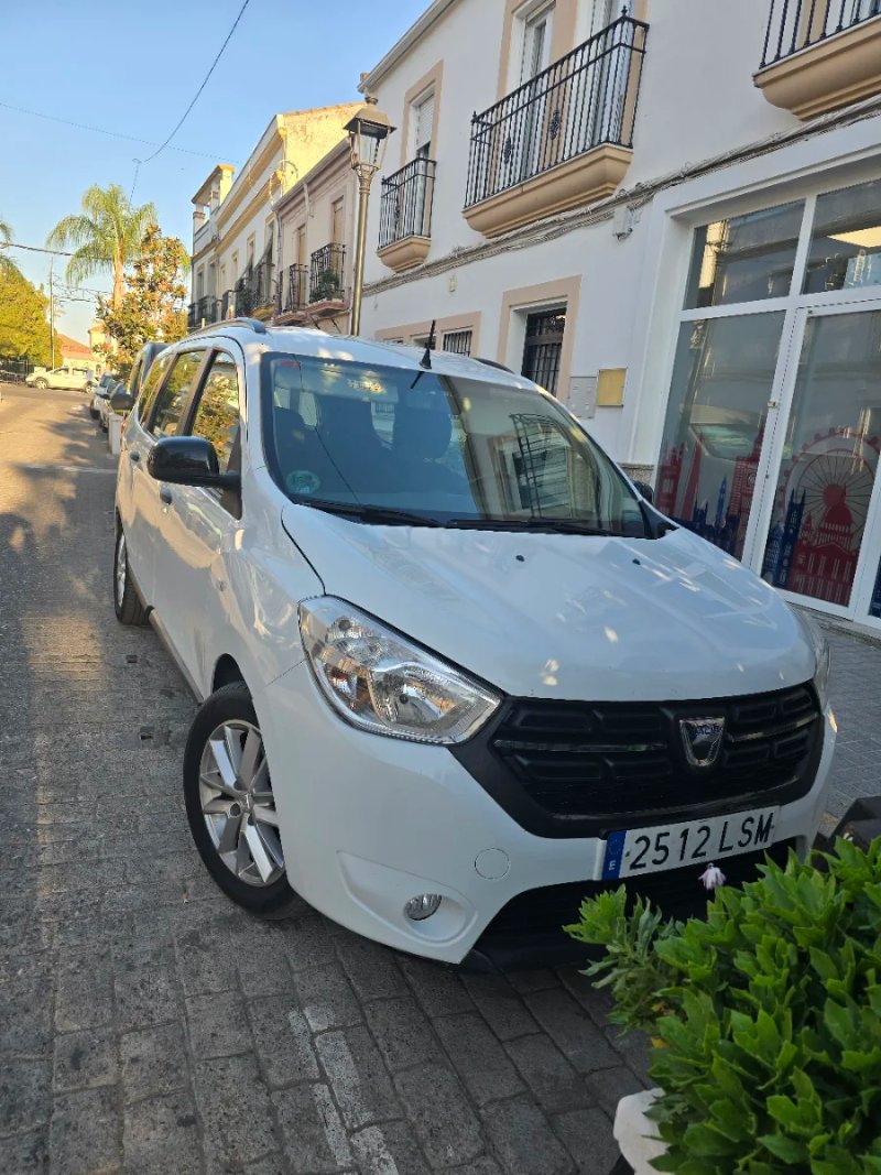 Dacia Lodgy 2022, foto 10