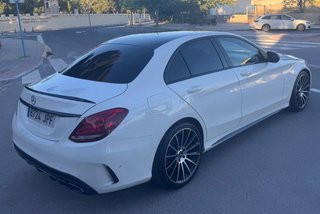Mercedes-Benz Clase C220d AMG