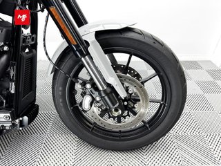 HARLEY DAVIDSON LOW RIDER S 2025 1597 kms.