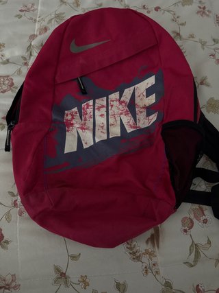 Mochila Nike Rosa y Negra
