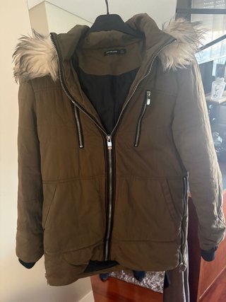 Casaco Stradivarius Verde Azeitona Tamanho S
