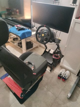 Cockpit Simracing con asiento Ford Focus mk2