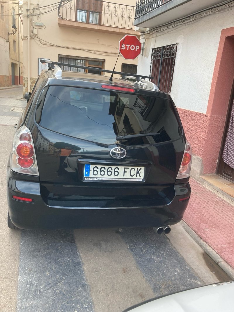 Toyota Auris 2006, foto 3