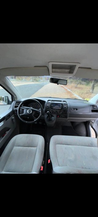 Volkswagen Transporter T5 Plateada