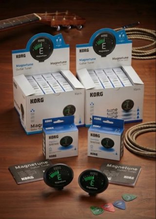 2 Cajas de 10 Afinadores Korg Magnetune(20uds)
