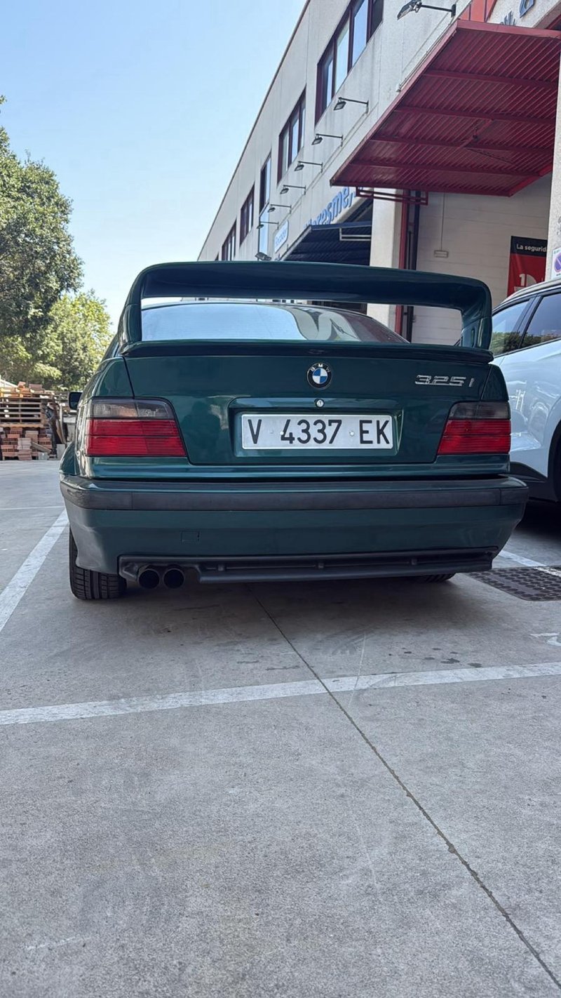 BMW Serie 3 1993, foto 2