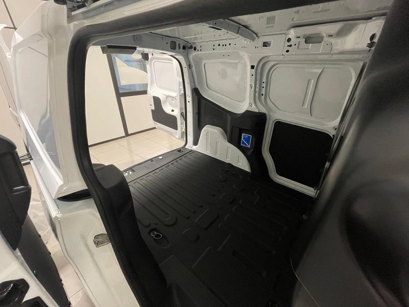 Ford Transit Courier 2026, foto 12