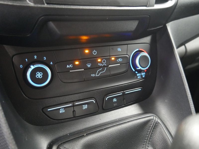 Ford Transit Connect 2023, foto 14
