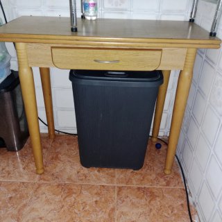 Mesa de cocina de madera