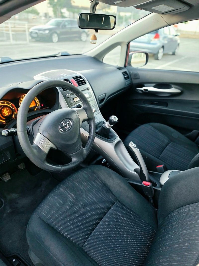 Toyota Auris 2009, foto 10