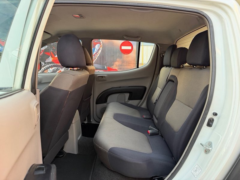 Mitsubishi L200 2009, foto 10