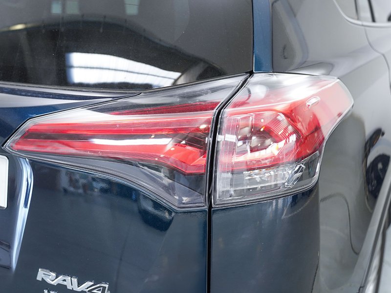 Toyota RAV4 2018, foto 9