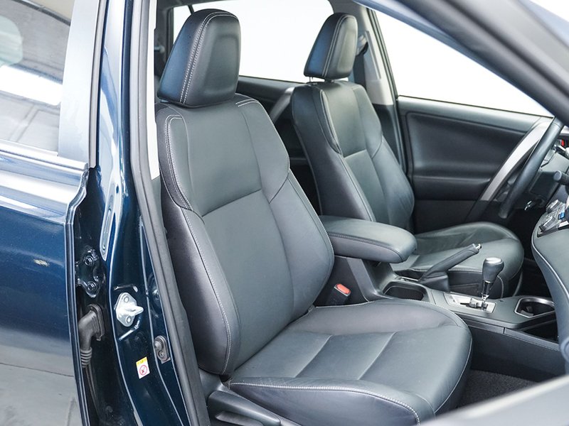 Toyota RAV4 2018, foto 18