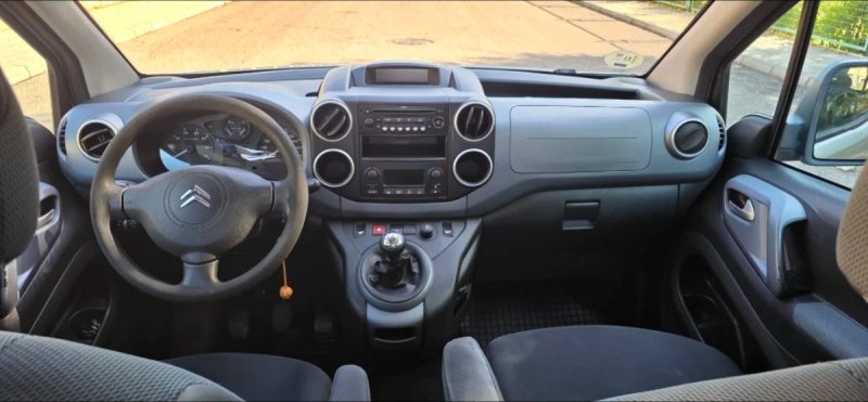 Citroën Berlingo 2008, foto 9