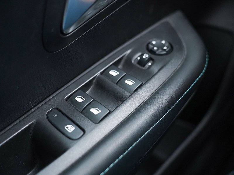 Peugeot 208 2022, foto 24