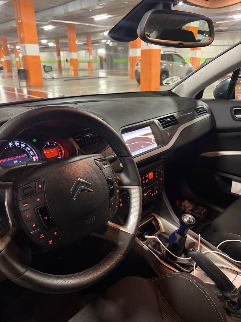 Citroën C5 1.6 HDI Millenium 2010, foto 8
