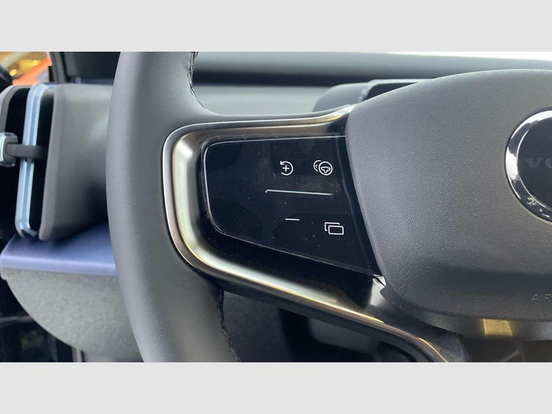 Volvo EX30 Core Single Motor Extended Range 2024, foto 16
