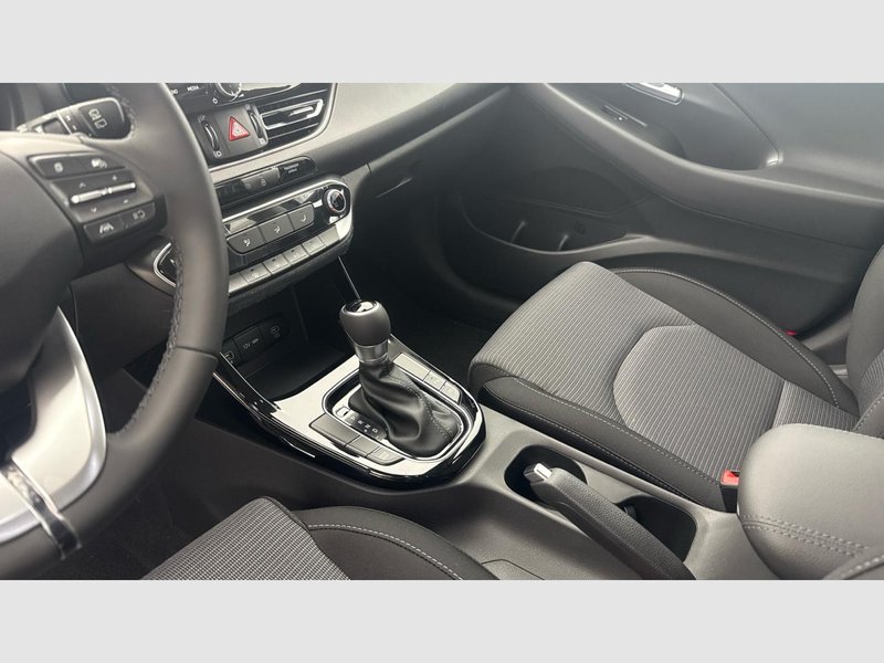 Hyundai i30 2025, foto 23