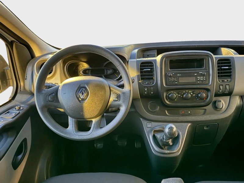 Renault Trafic 2015, foto 6