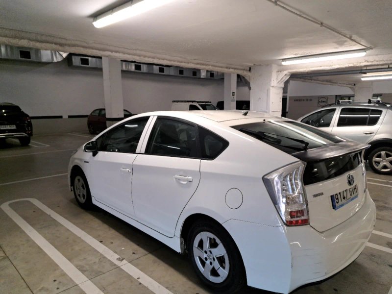 Toyota Prius 2010, foto 2