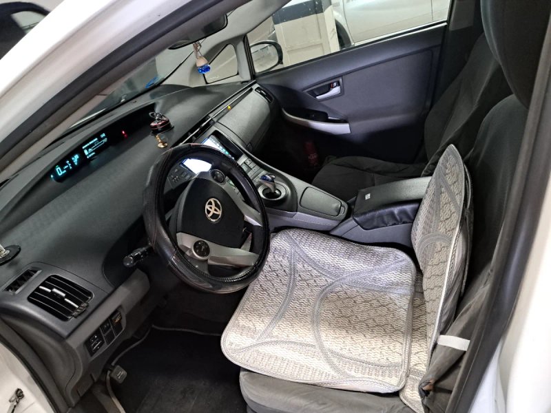Toyota Prius 2010, foto 6