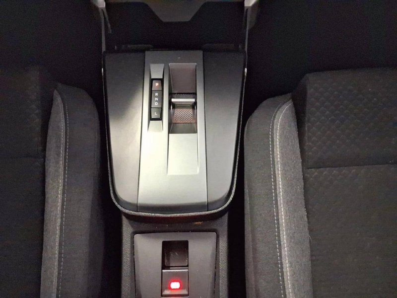 Opel Frontera 2025, foto 14