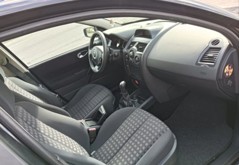 Renault Mégane 1.5 dCi Extreme 2007, foto 5