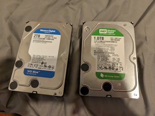 Coppia Hard Disk WD Blue Caviar Green 2TB 1TB SATA