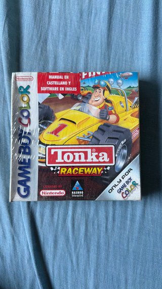Tonka Raceway Game Boy Color precintado
