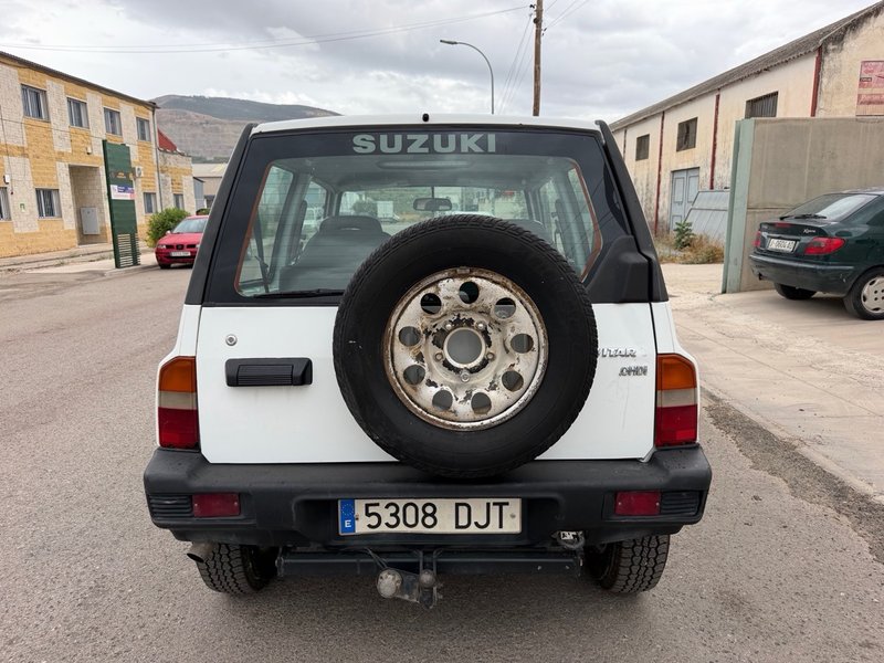 Suzuki Vitara 2.0 HDI Lujo T. Metalico 3p 2005, foto 4