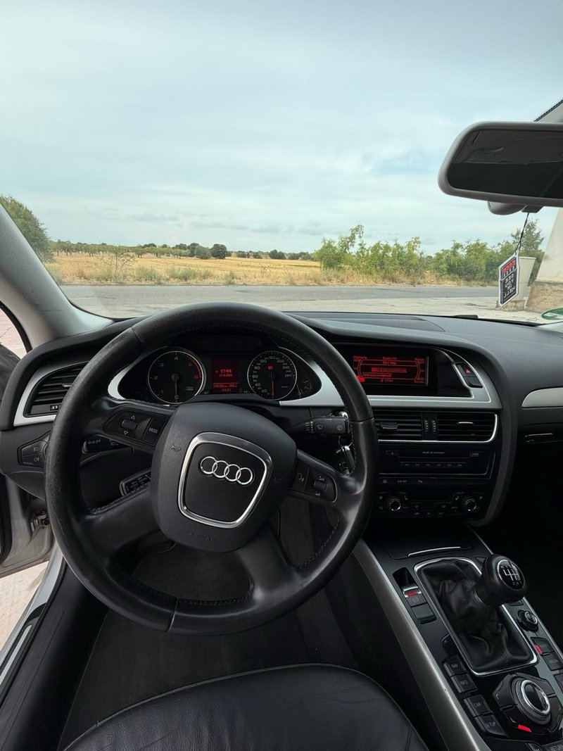 Audi A4 2.0 TDI DPF (2007) 2008, foto 7