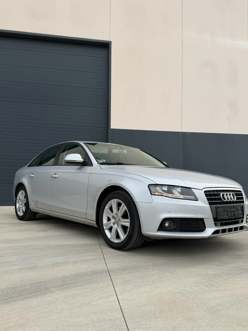 Audi A4 2.0 TDI DPF (2007) 2008, foto 2