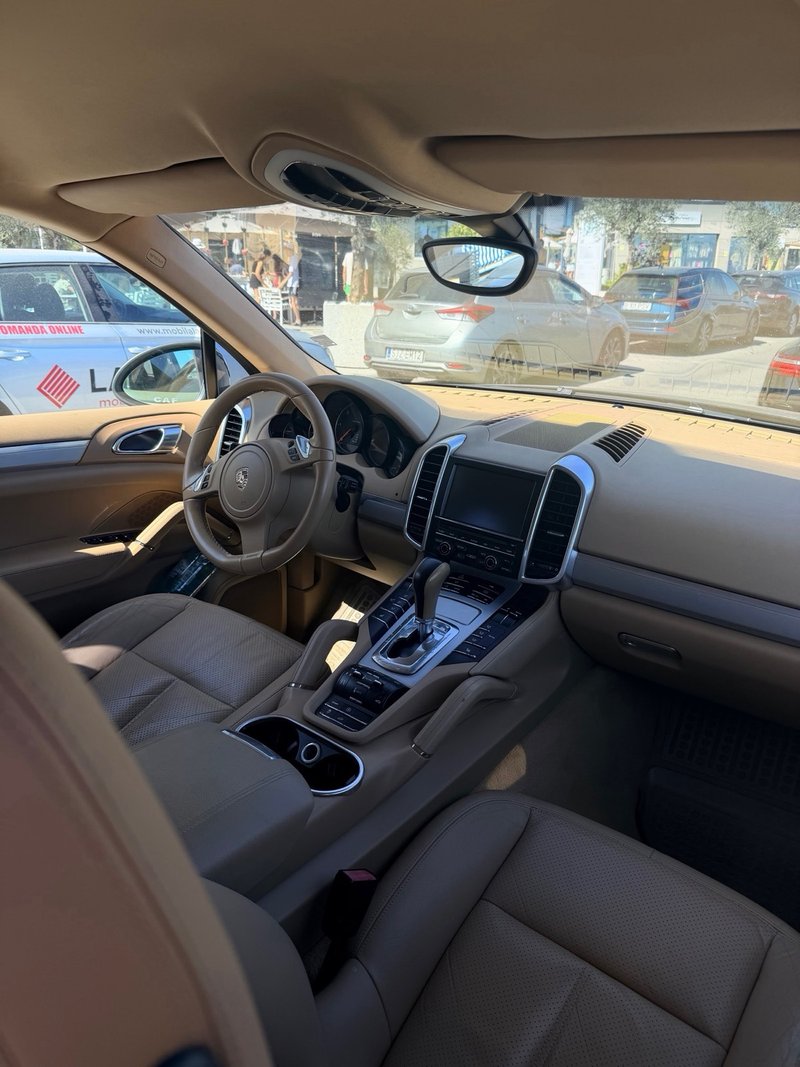 Porsche Cayenne Diesel 2011, foto 4