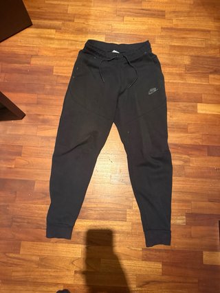 Pantaloni Nike Tech Fleece neri