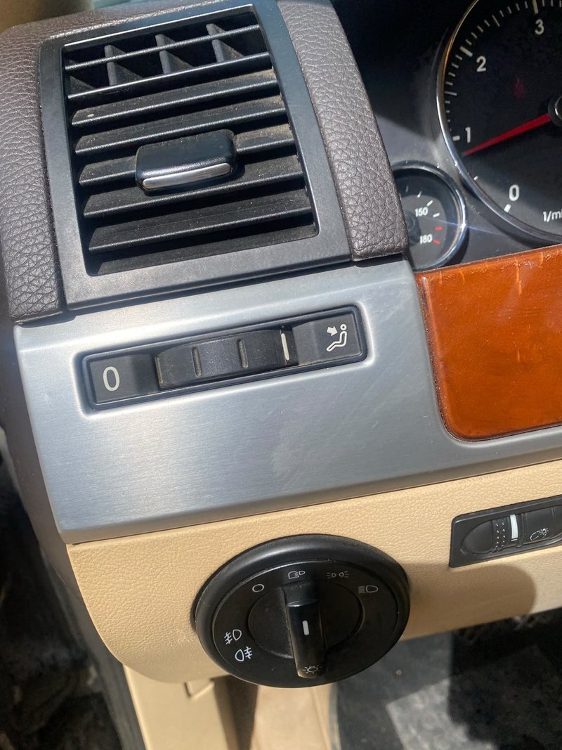 Volkswagen Touareg 2006, foto 15