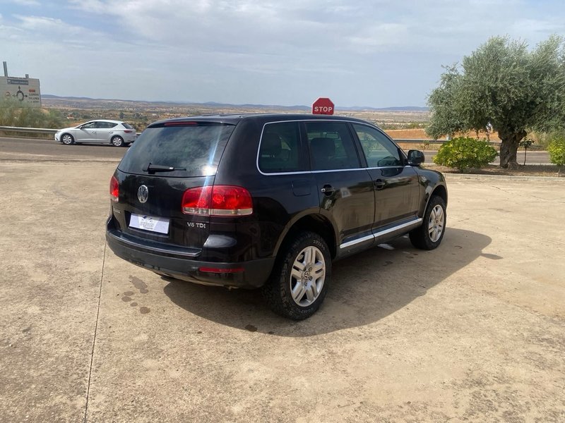 Volkswagen Touareg 2006, foto 18