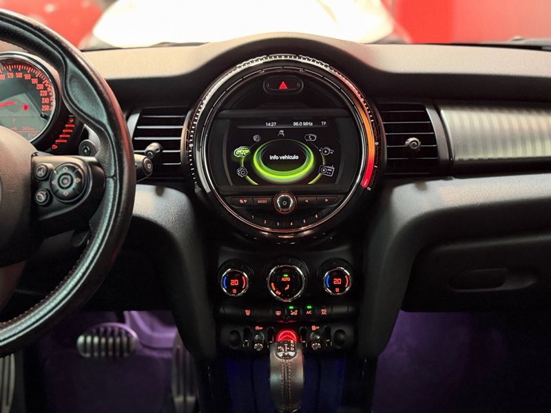 MINI Cooper 2015, foto 19