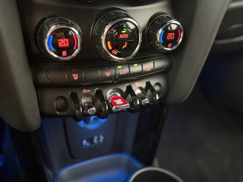 MINI Cooper 2015, foto 20