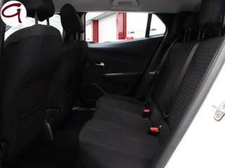 Peugeot 2008 PureTech 100 SANDS Active 75 kW (100 CV)