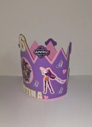 Corona de cumpleaños,(Kpop).