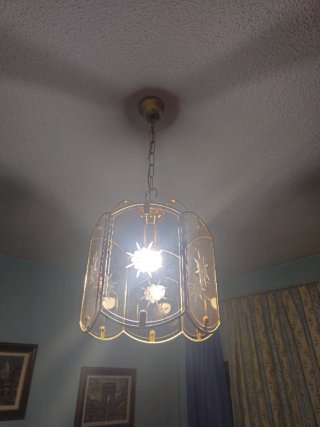 Lámpara colgante cristal y metal dorado
